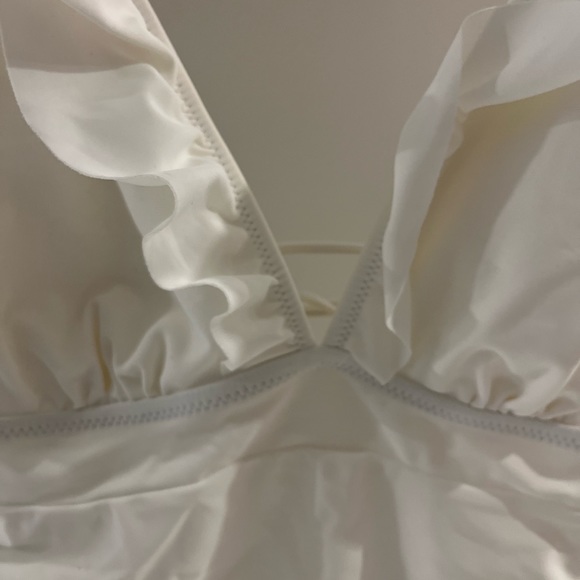 New white one piece bathing suit. - Picture 4 of 8